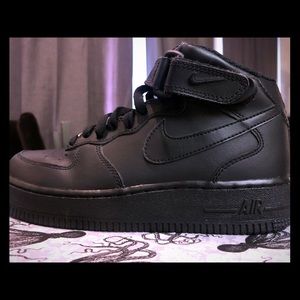 Nike Air Force 1 Mids